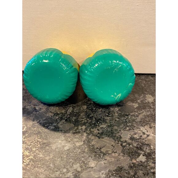 Vintage 1970’s Jaydon Tulip Salt and Pepper Shakers Yellow/ Green - Picture 8 of 10